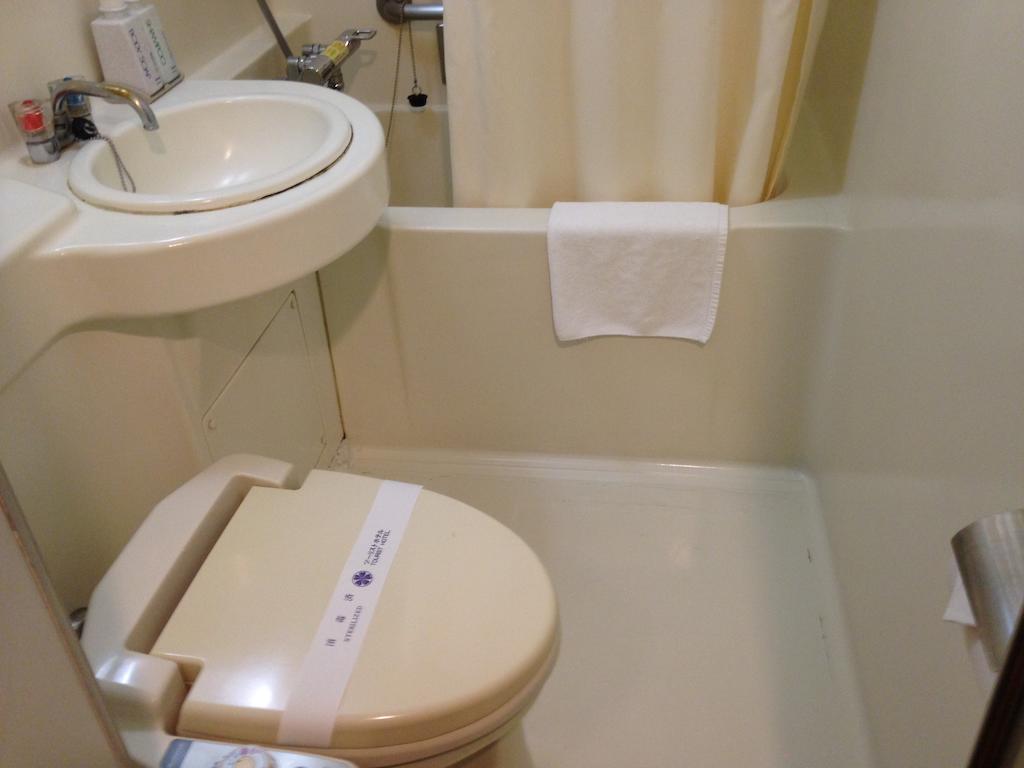 Tourist Hotel Tokio